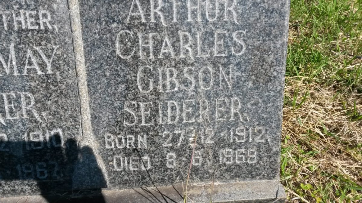 SEIDERER Arthur Charles Gibson 1912-1968  &amp;  Audrey May 1910-1967_01