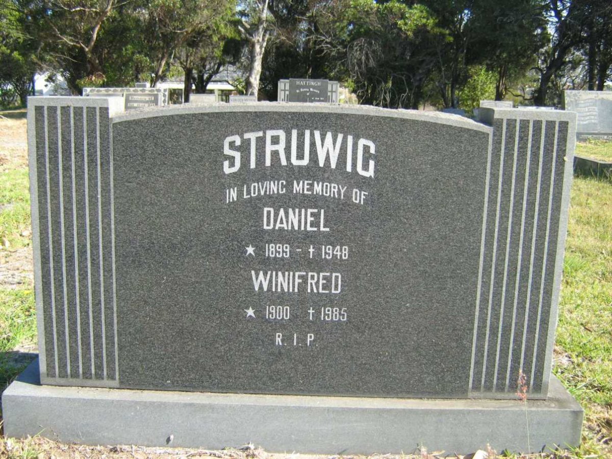 STRUWIG Daniel 1899-1948 &amp; Winifred 1900-1985