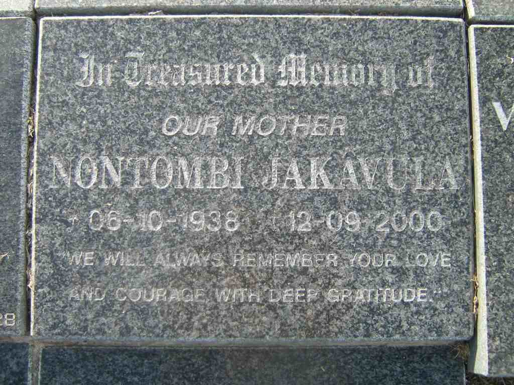 JAKAVULA Nontombi 1938-2000