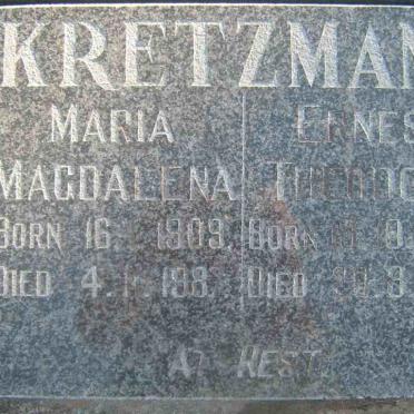 KRETZMANN Ernest Theodore 1908-1988 &amp; Maria Magdalena 1909-1987