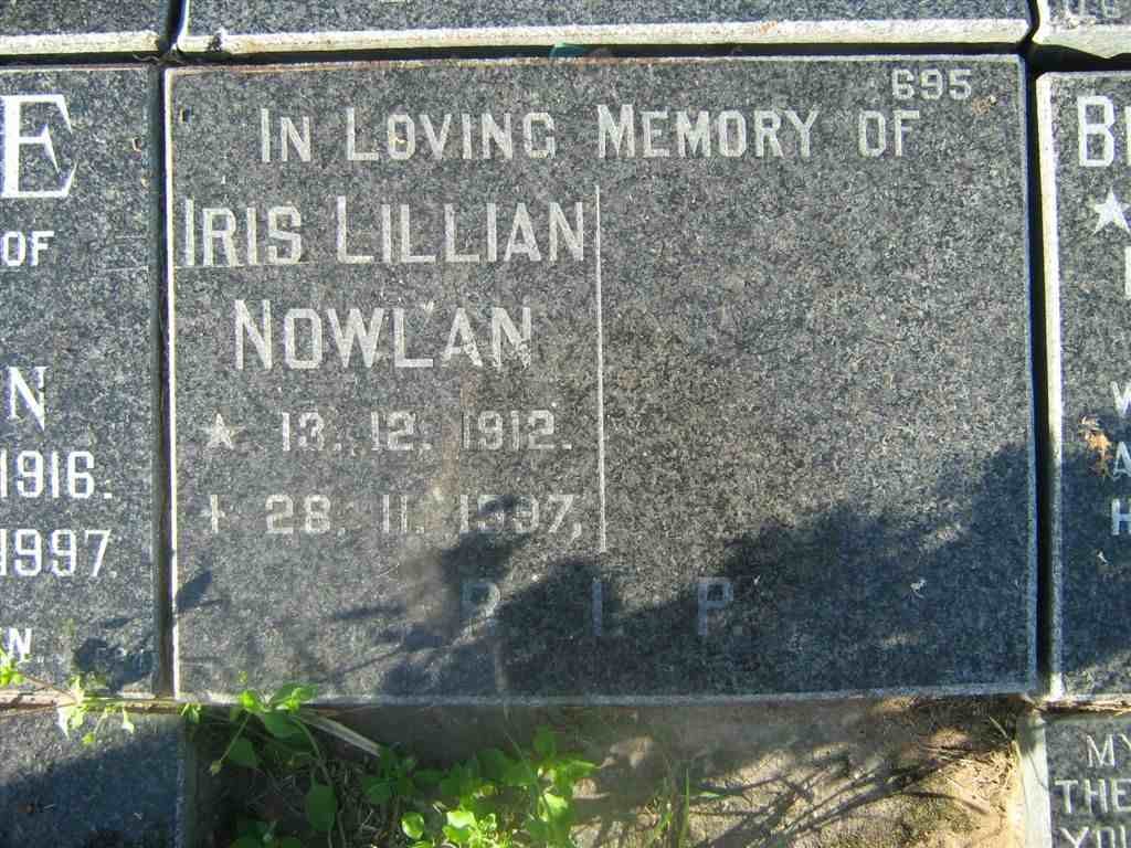 NOWLAN Iris Lillian 1912-1997