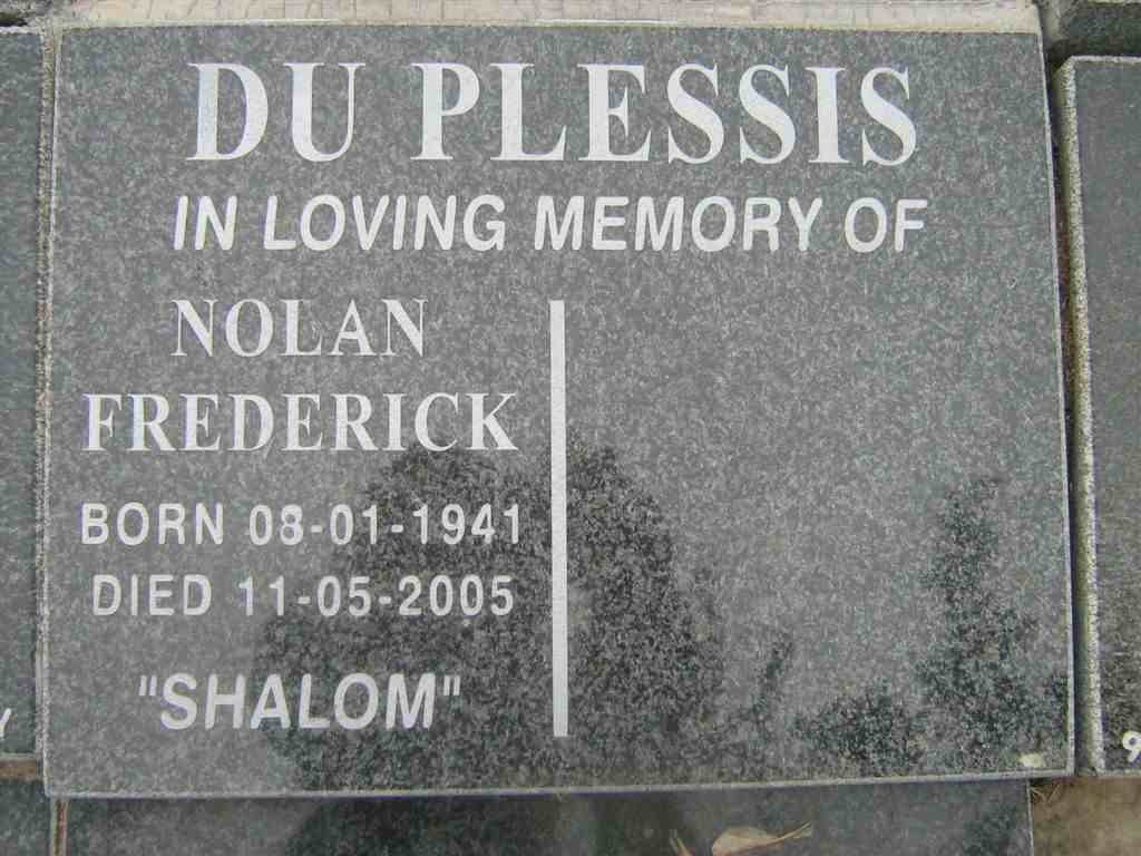 PLESSIS Nolan Frederick, du 1941-2005