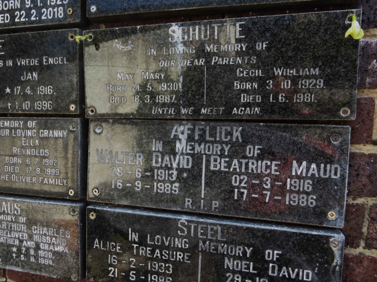 AFFLICK Walter David 1913-1985 &amp; Beatrice Maud 1916-1986