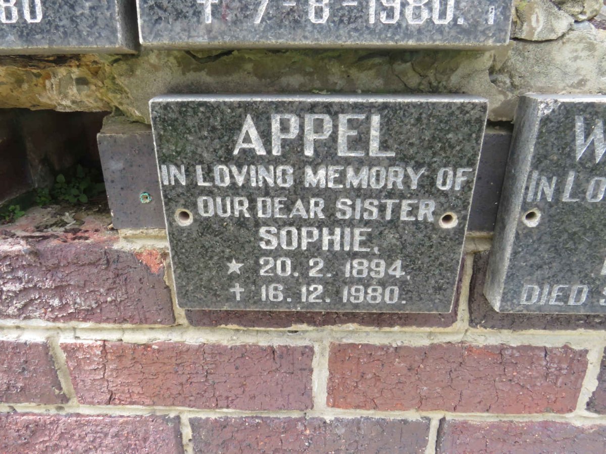 APPEL Sophie 1894-1980