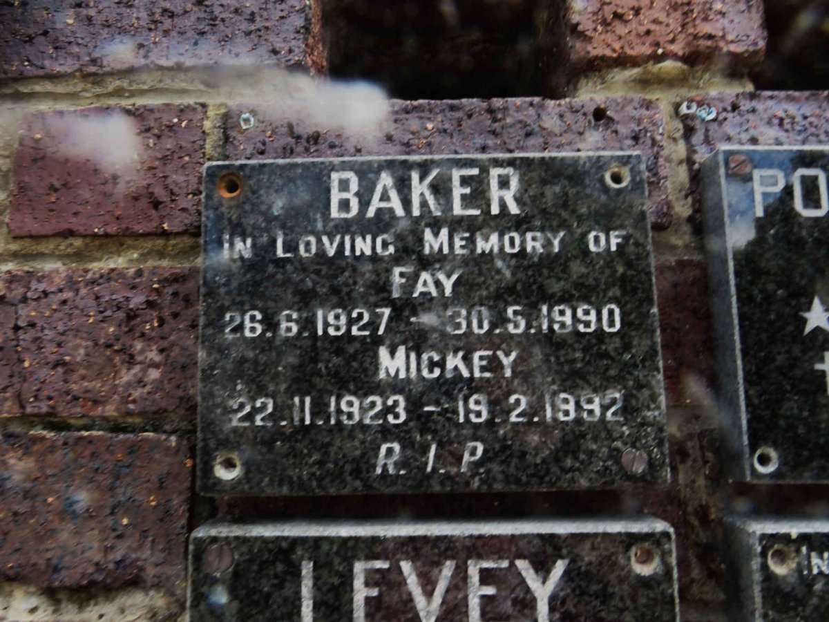 BAKER Mickey 1923-1992 &amp; Fay 1927-1990
