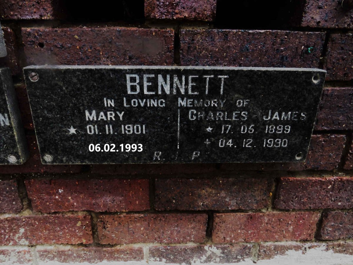 BENNETT Charles James 1899-1930 &amp; Mary 1901-1993