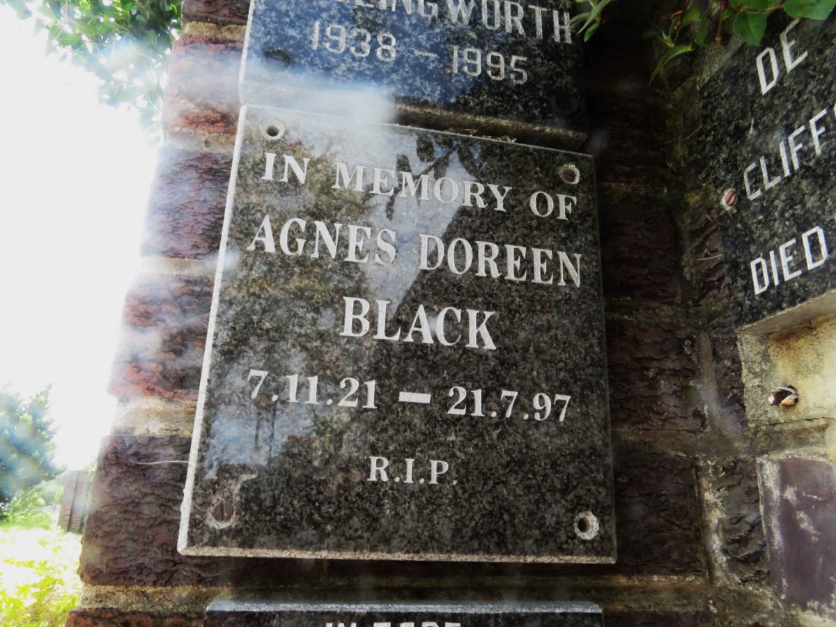 BLACK Agnes Doreen 1921-1997
