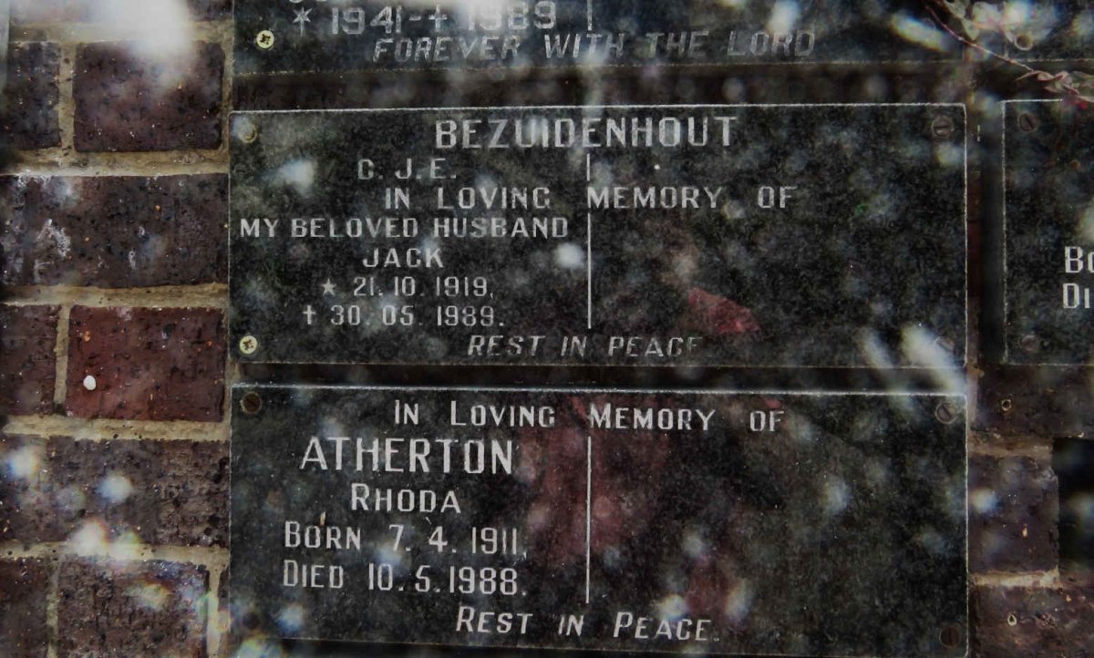 BEZUIDENHOUT C.J.E. 1919-1989
