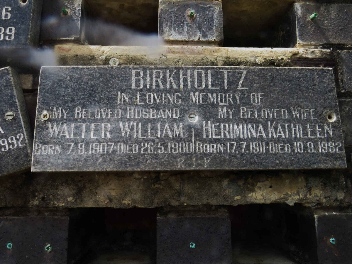 BIRKHOLTZ Walter William 1907-1980 &amp; Herimina Kathleen 1911-1982