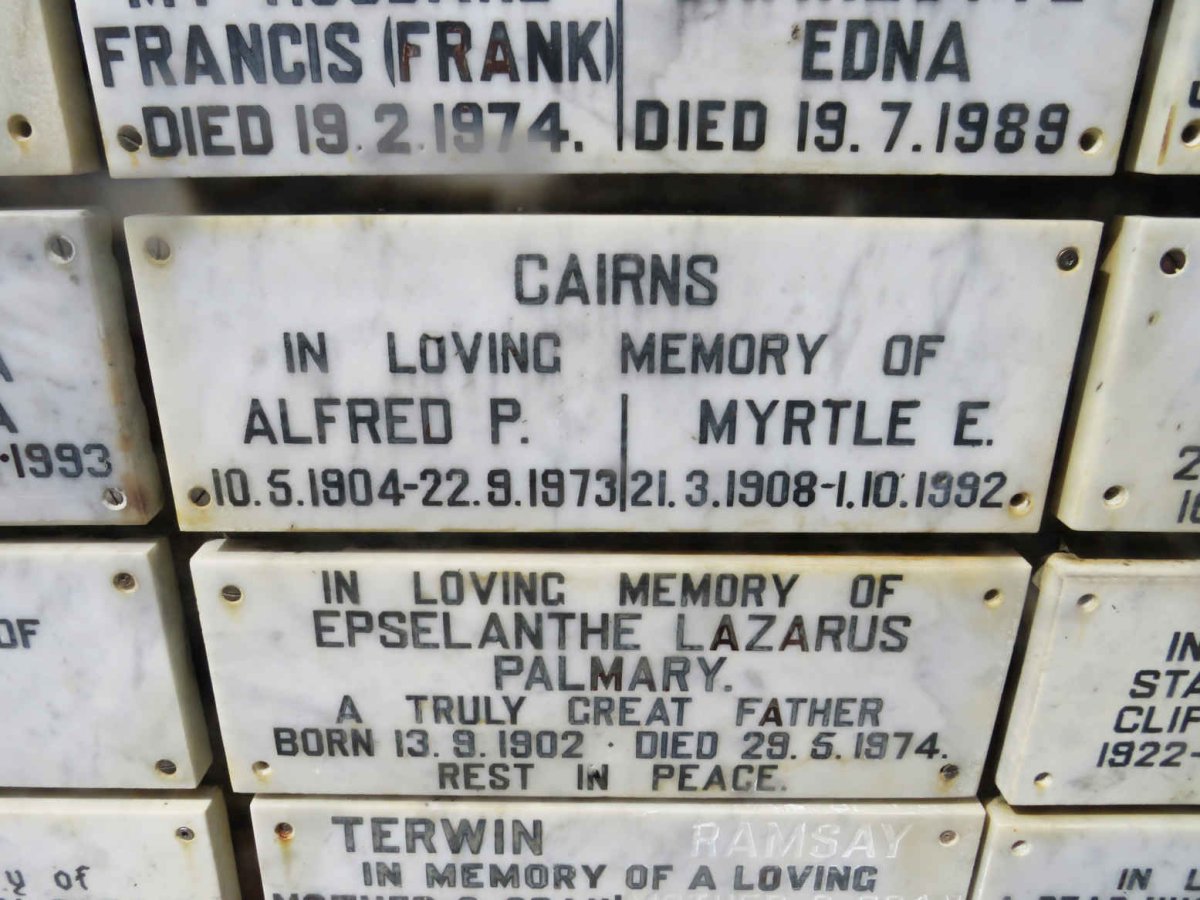 CAIRNS Alfred P. 1904-1973 &amp; Myrtle E. 1908-1992