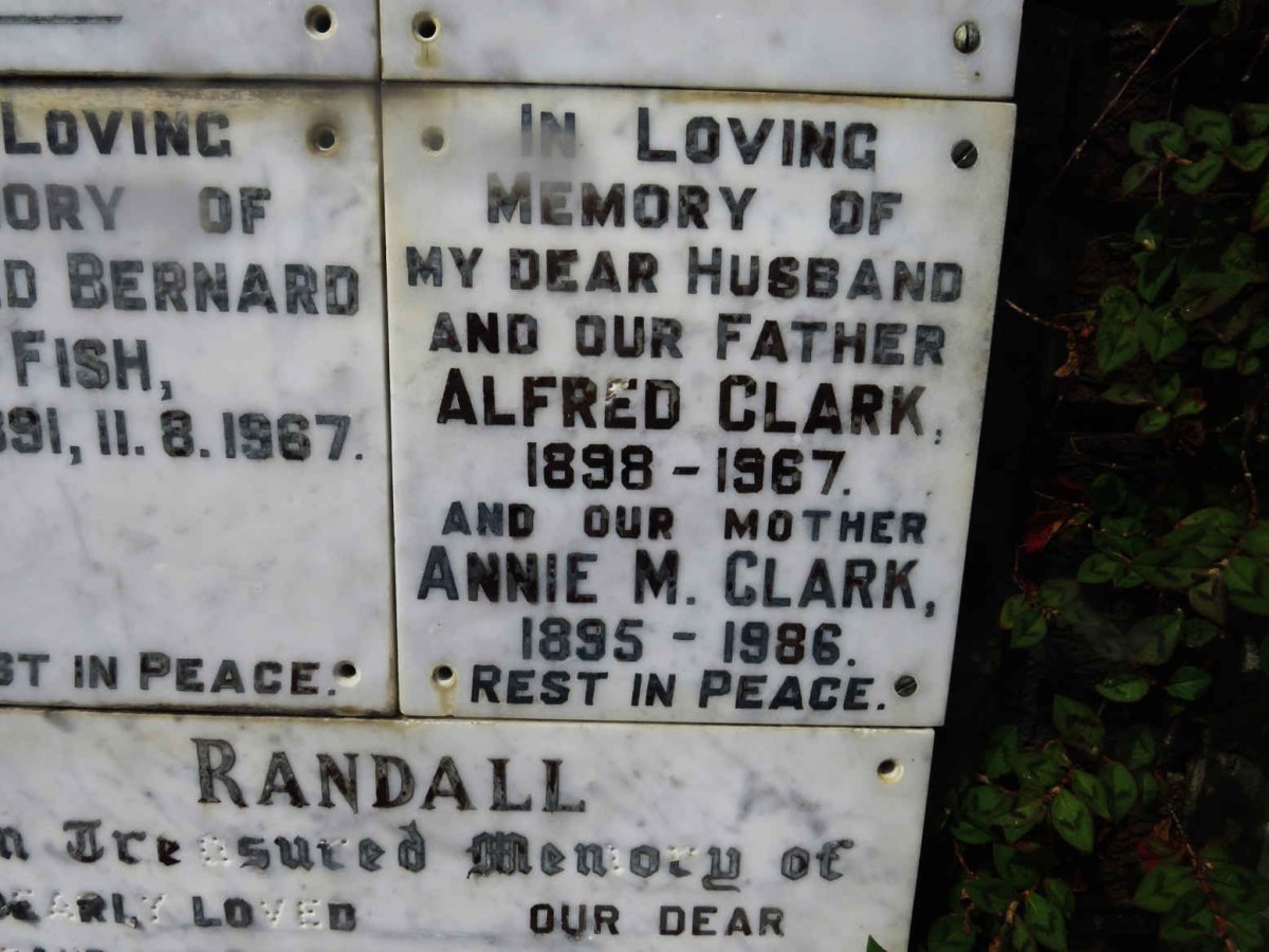 CLARK Alfred 1898-1967 &amp; Annie M. 1895-1986