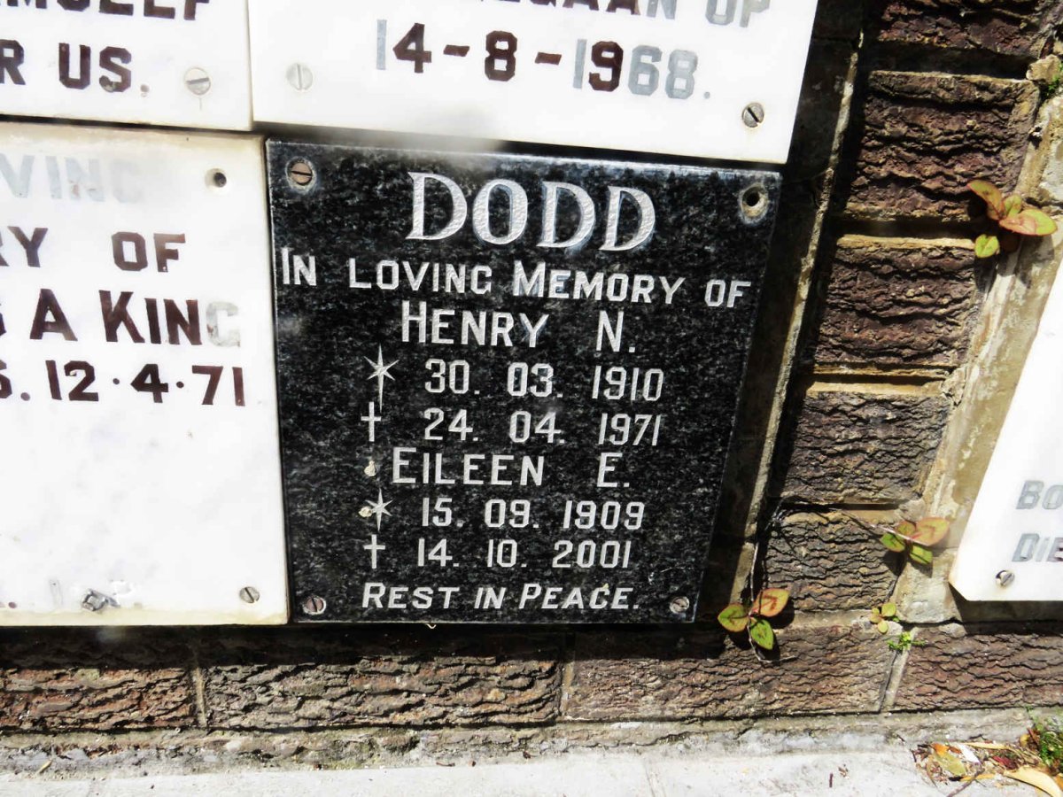 DODD Henry N. 1910-1971 &amp; Eileen E. 1909-2001