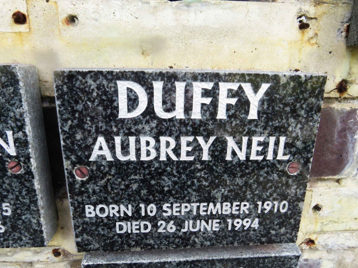 DUFFY Aubrey Neil 1910-1994