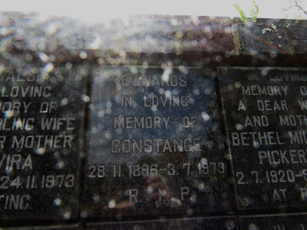 EDWARDS Constance 1896-1973