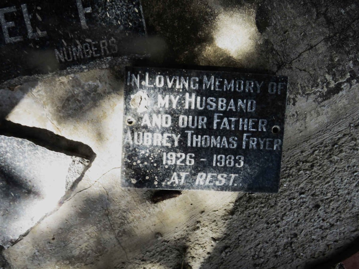 FRYER Aubrey Thomas 1926-1983