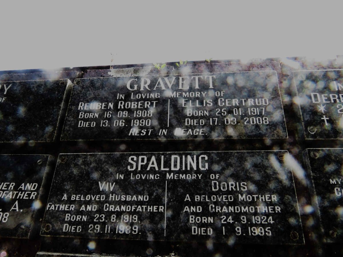 GRAVETT Reuben Robert 1908-1990 &amp; Ellis Gertrud 1917-2008
