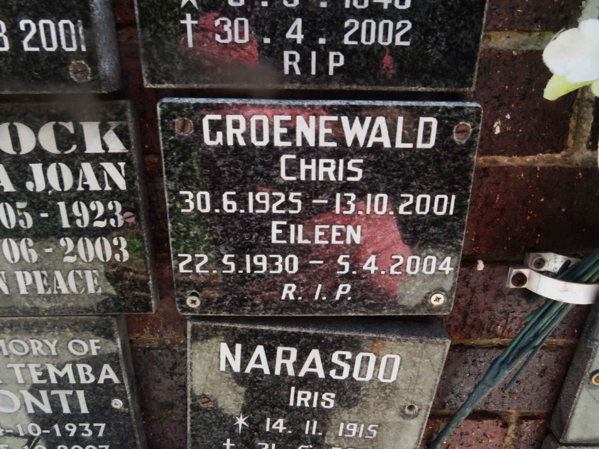 GROENEWALD Chris 1925-2001 &amp; Eileen 1930-2004