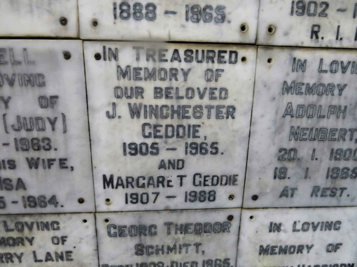 GEDDIE J. Winchester 1905-1965 &amp; Margaret 1907-1988