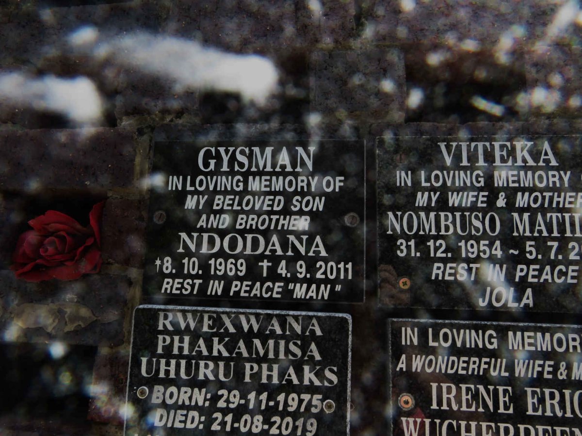 GYSMAN Ndodana 1969-2011