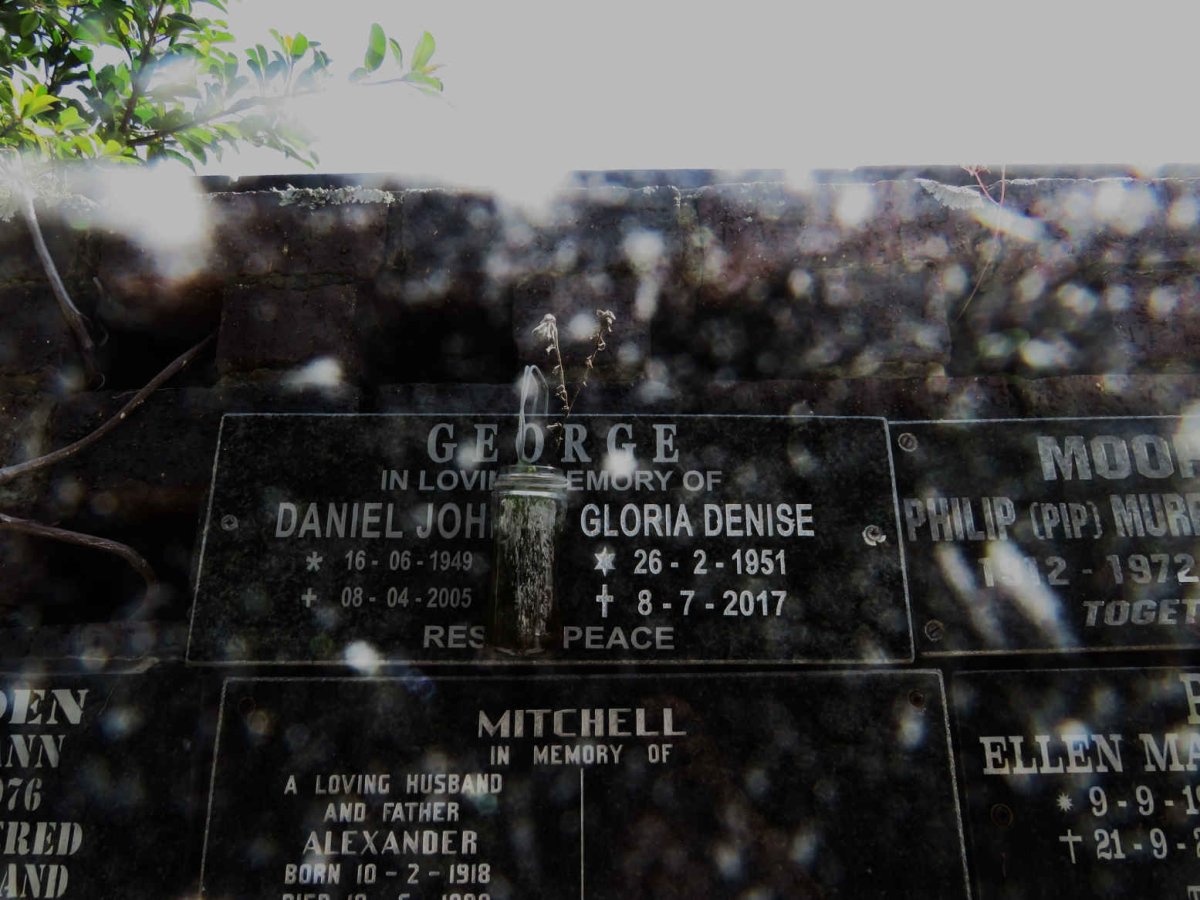 GEORGE Daniel Joh? 1949-2005 &amp; Gloria Denise 1951-2017