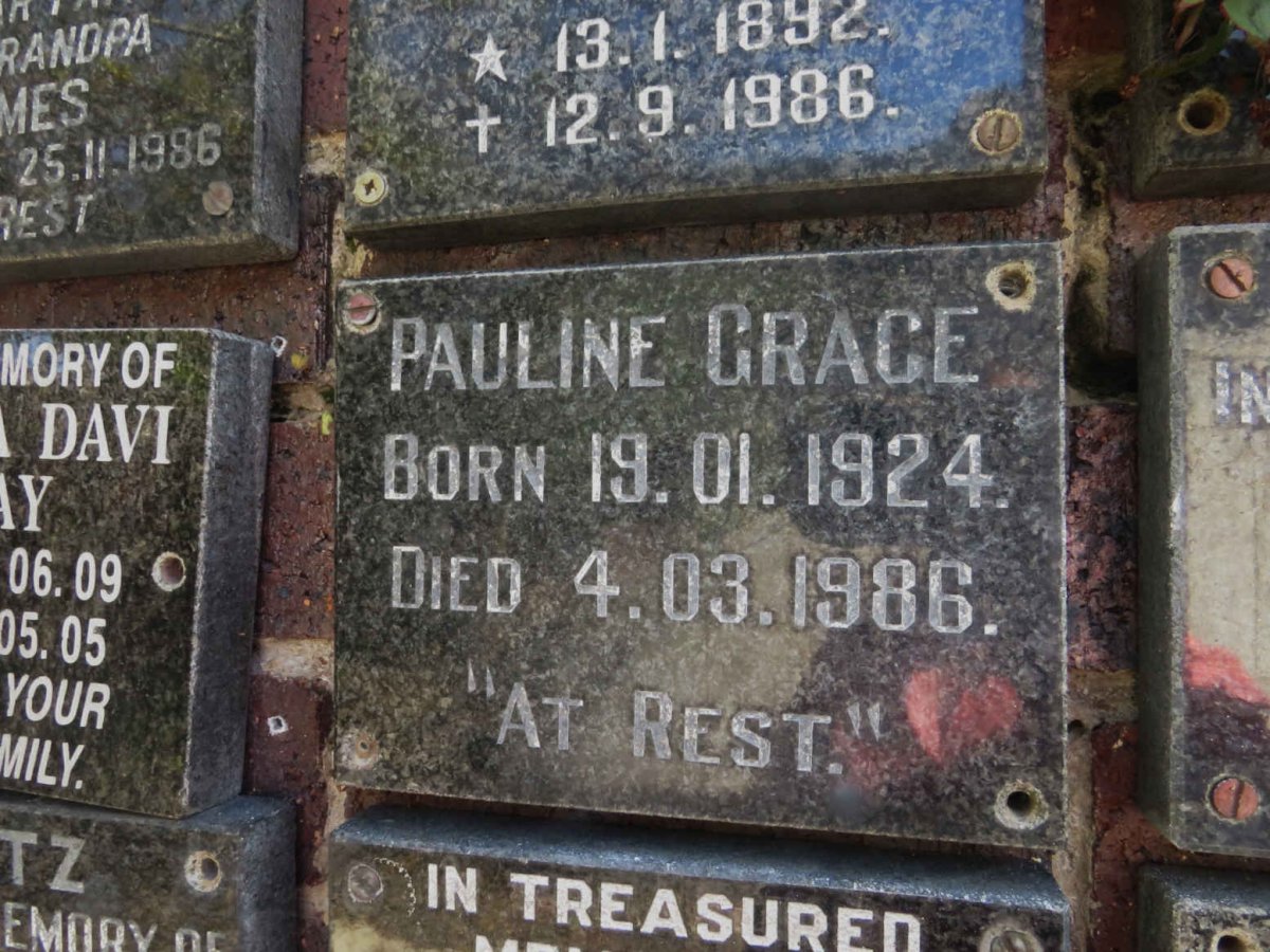 GRACE Pauline 1924-1986