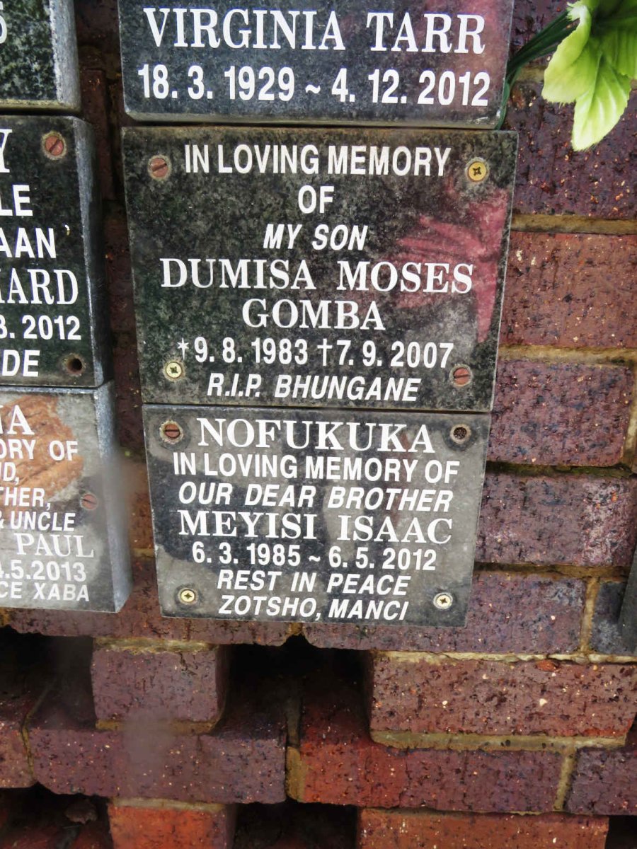GOMBA Dumisa Moses 1983-2007 :: NOFUKUKA Meyisi Isaac 1985-2012