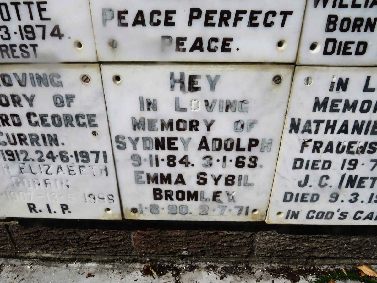 HEY Sydney Adolph 1884-1969 &amp; Emma Sybil BROMLEY 1890-1971