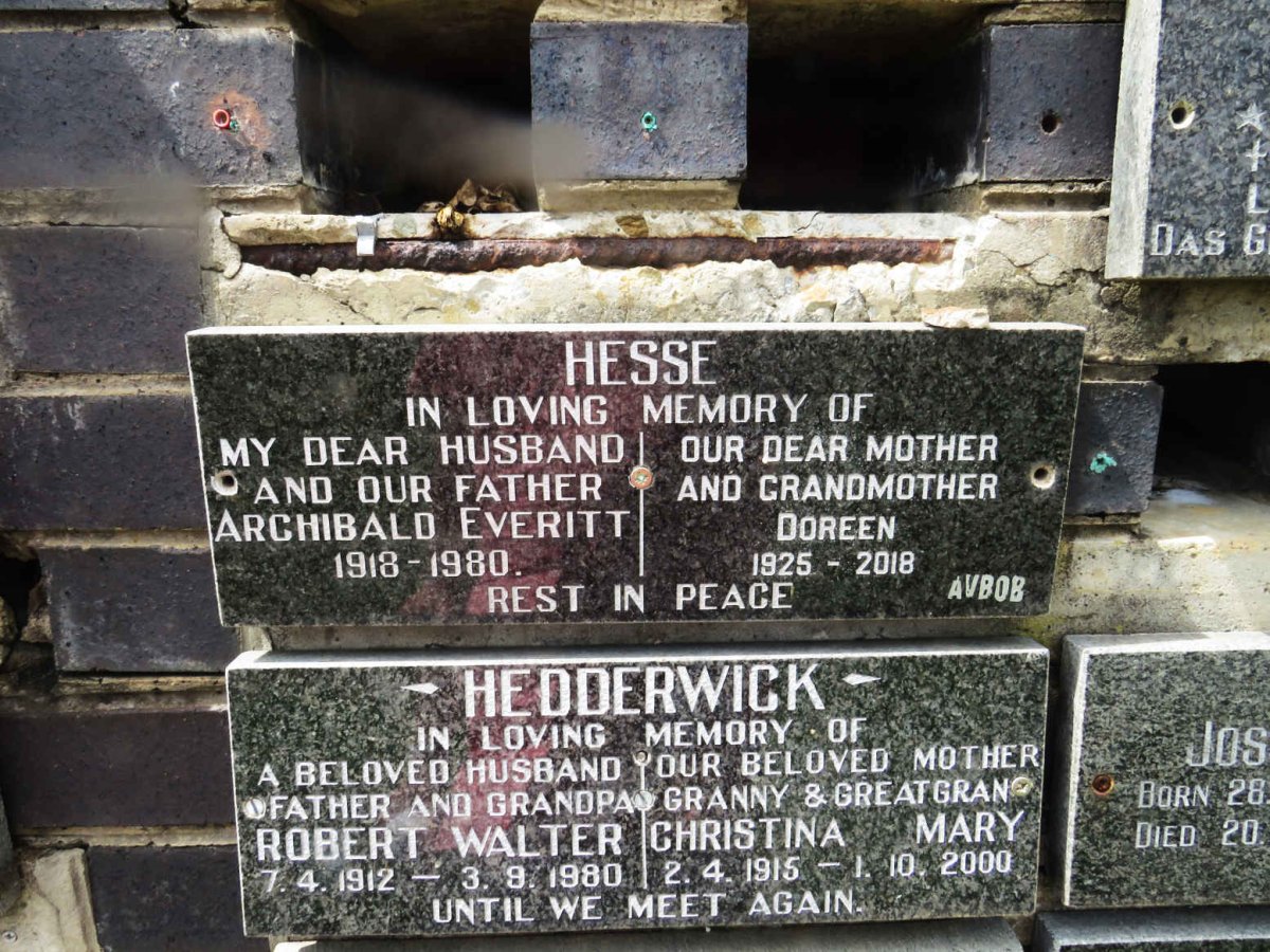 HESSE Archibald Everitt 1918-1980 &amp; Doreen 1925-2018