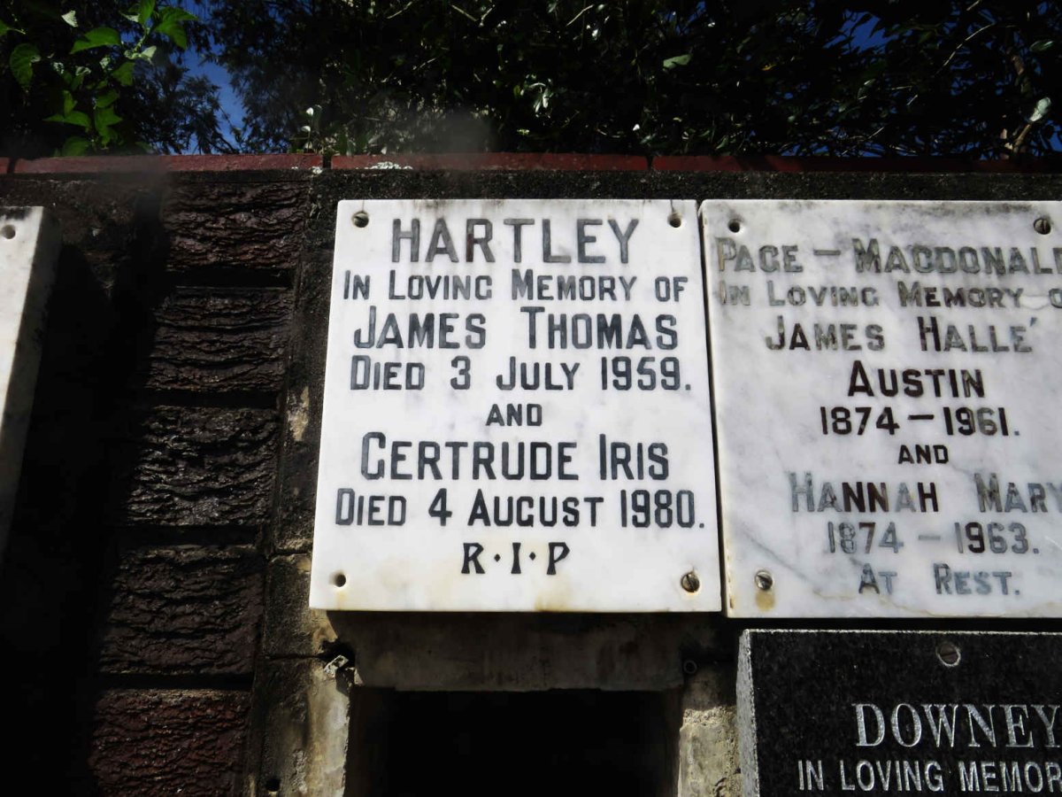 HARTLEY James Thomas -1959 &amp; Gertrude Iris -1980