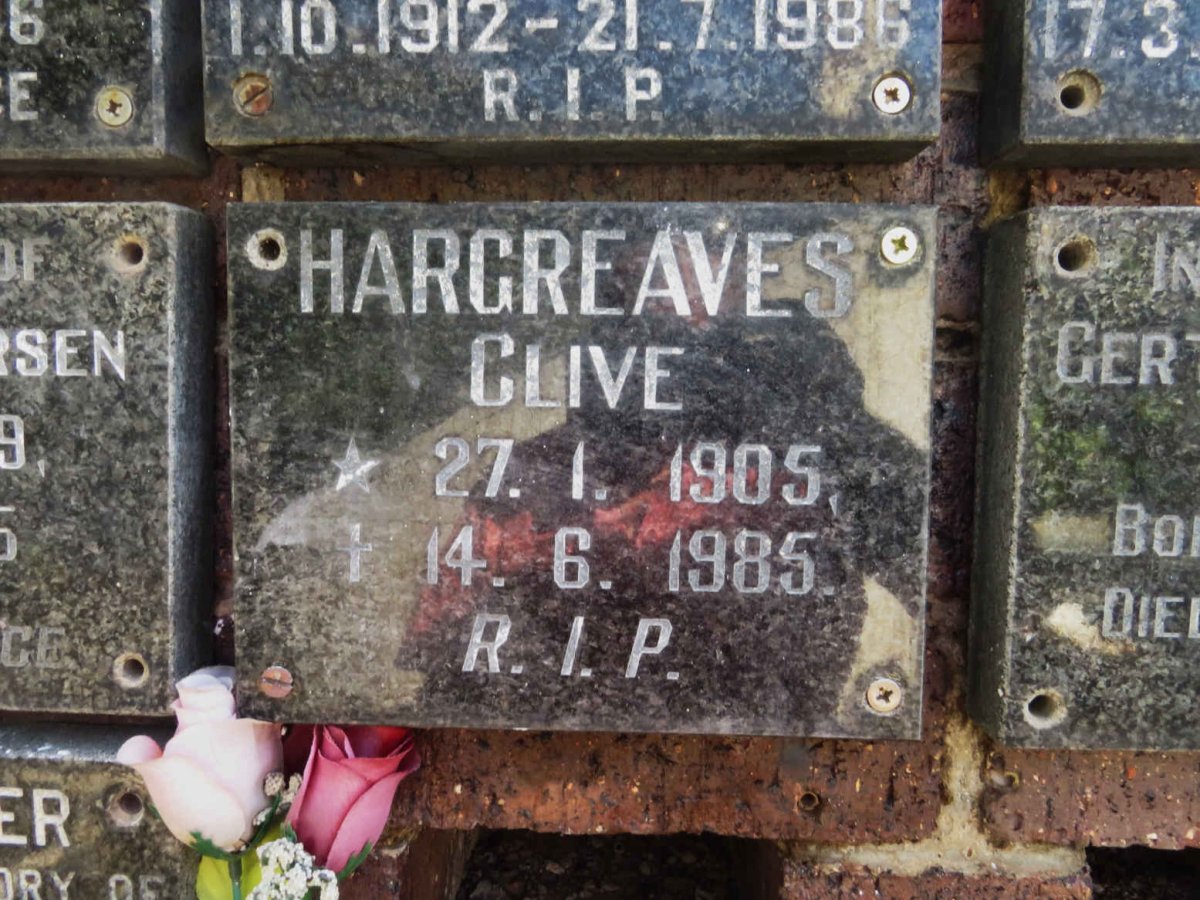 HARGREAVES Clive 1905-1985