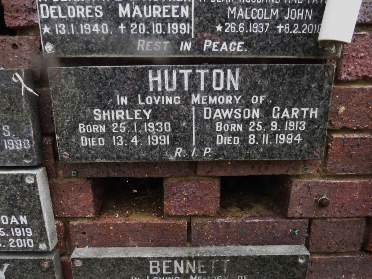 HUTTON Dawson Garth 1913-1994 &amp; Shirley 1930-1991