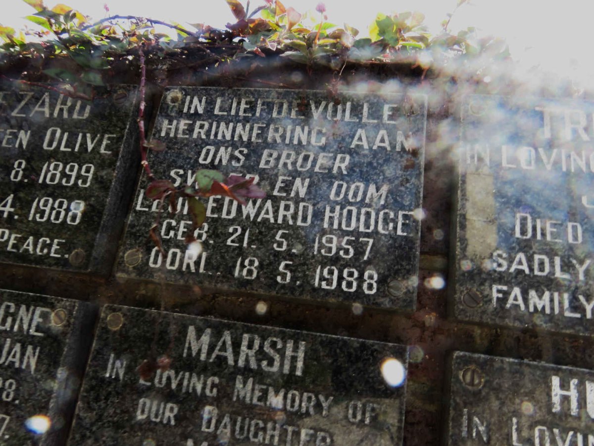 HODGE Leon Edward 1957-1988