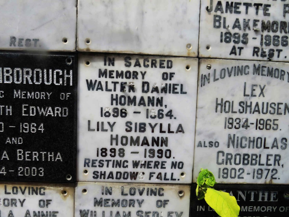 HOMANN Walter Daniel 1896-1964 &amp; Lily Sibylla 1898-1990