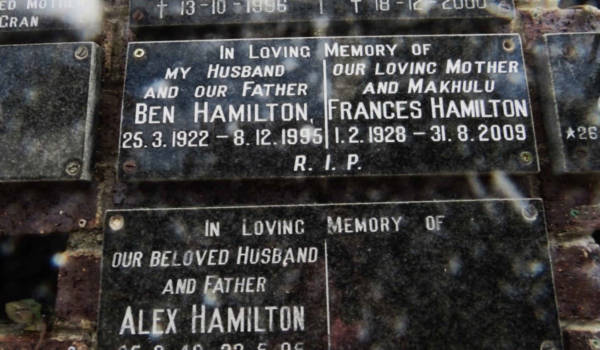 HAMILTON Ben 1922-1995 &amp; Frances 1928-2009