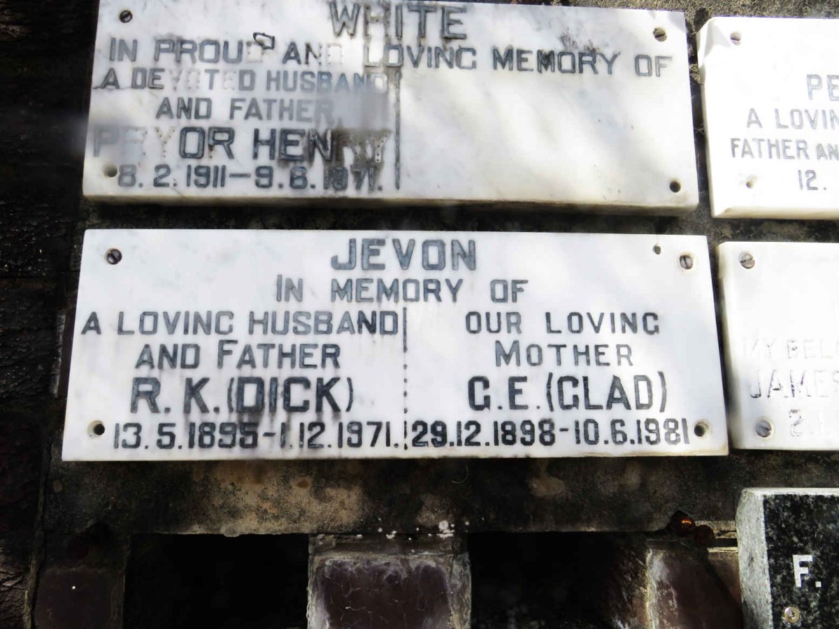 JEVON R.K. 1895-1971 &amp; G.E. 1898-1981