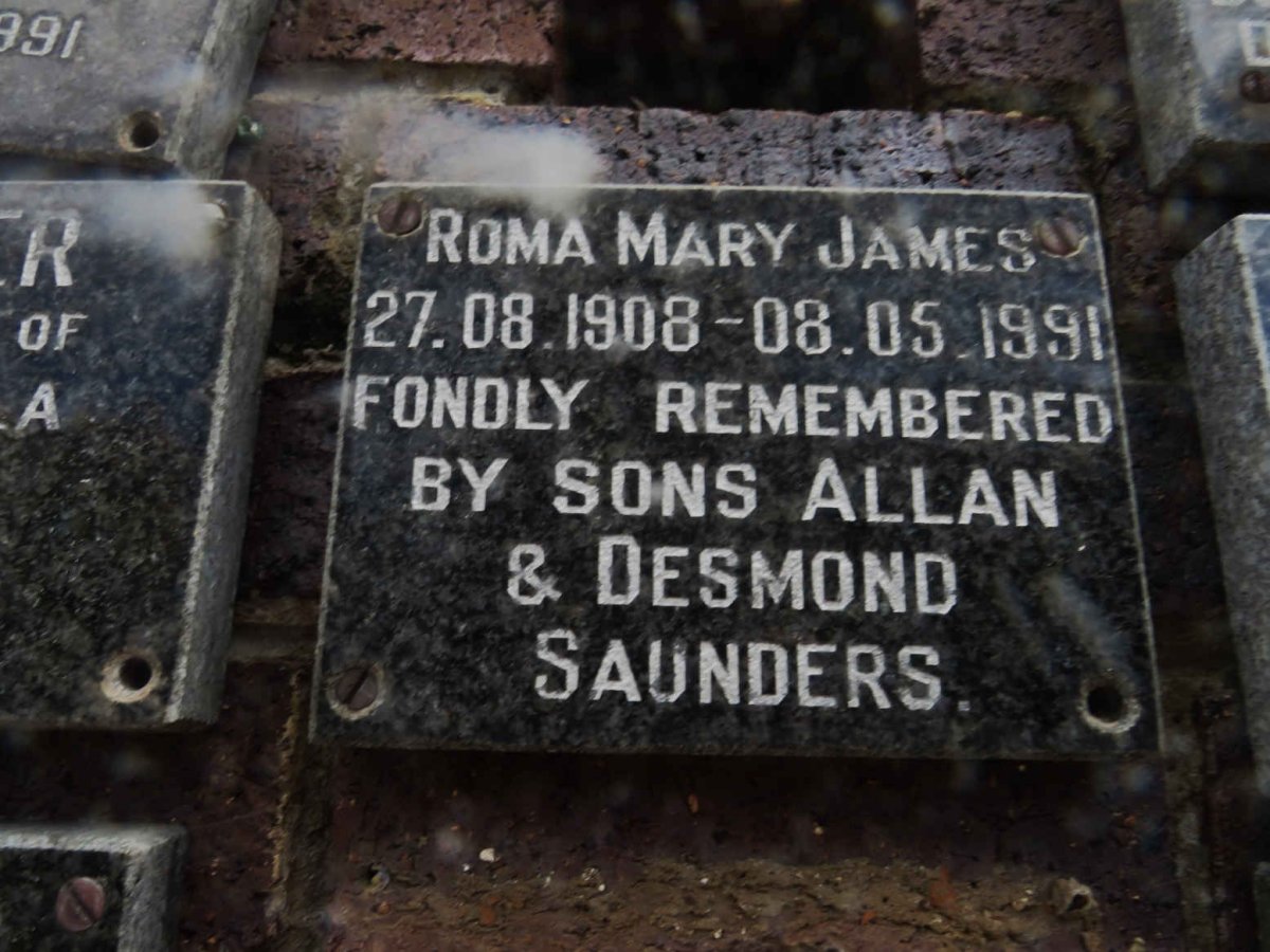 JAMES Roma Mary 1908-1991
