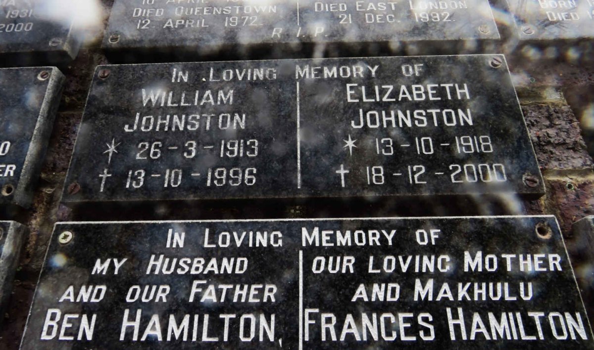 JOHNSTON William 1913-1996 &amp; Elizabeth 1918-2000