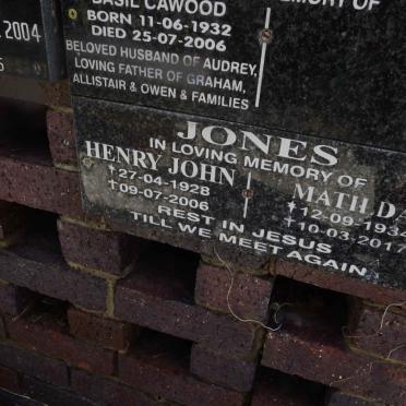 JONES Henry John 1928-2006 &amp; Matilda 1934-2017