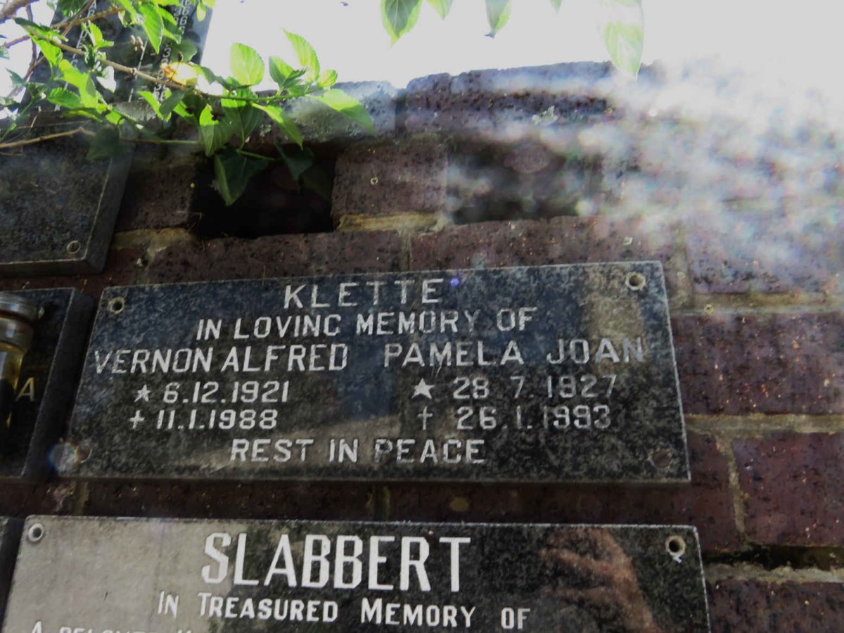 KLETTE Vernon Alfred 1921-1988 &amp; Pamela Joan 1927-1993