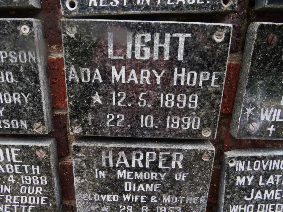 LIGHT Ada Mary Hope 1899-1990