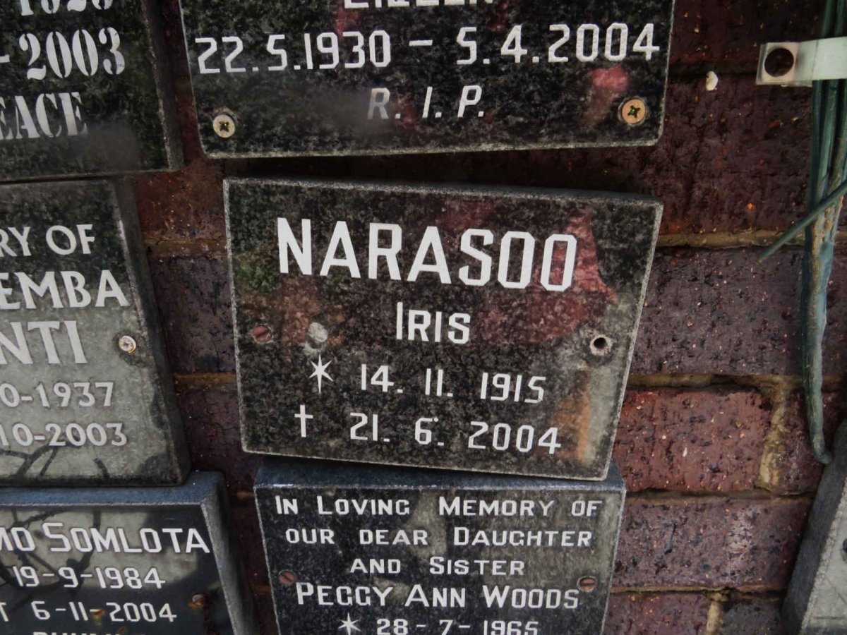 NARASOO Iris 1915-2004