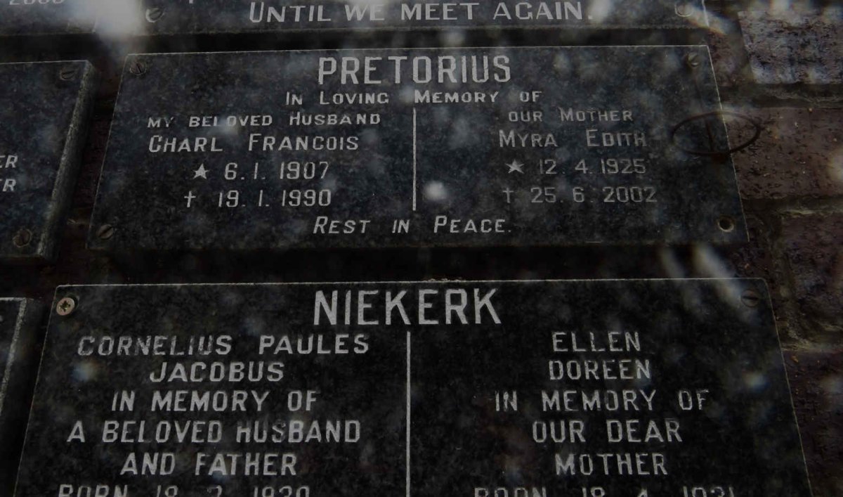 PRETORIUS Charl Francois 1907-1990 &amp; Myra Edith 1925-2002