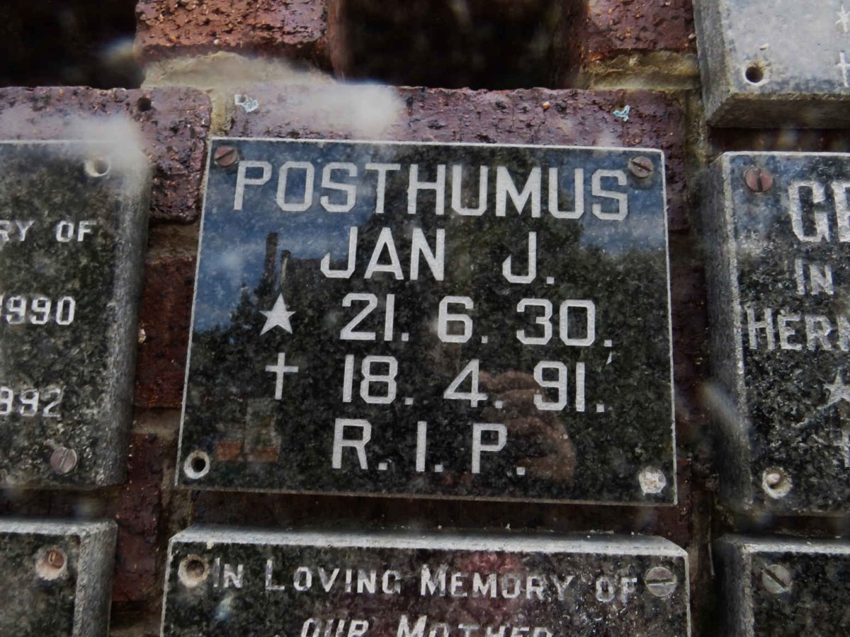 POSTHUMUS Jan J. 1930-1991