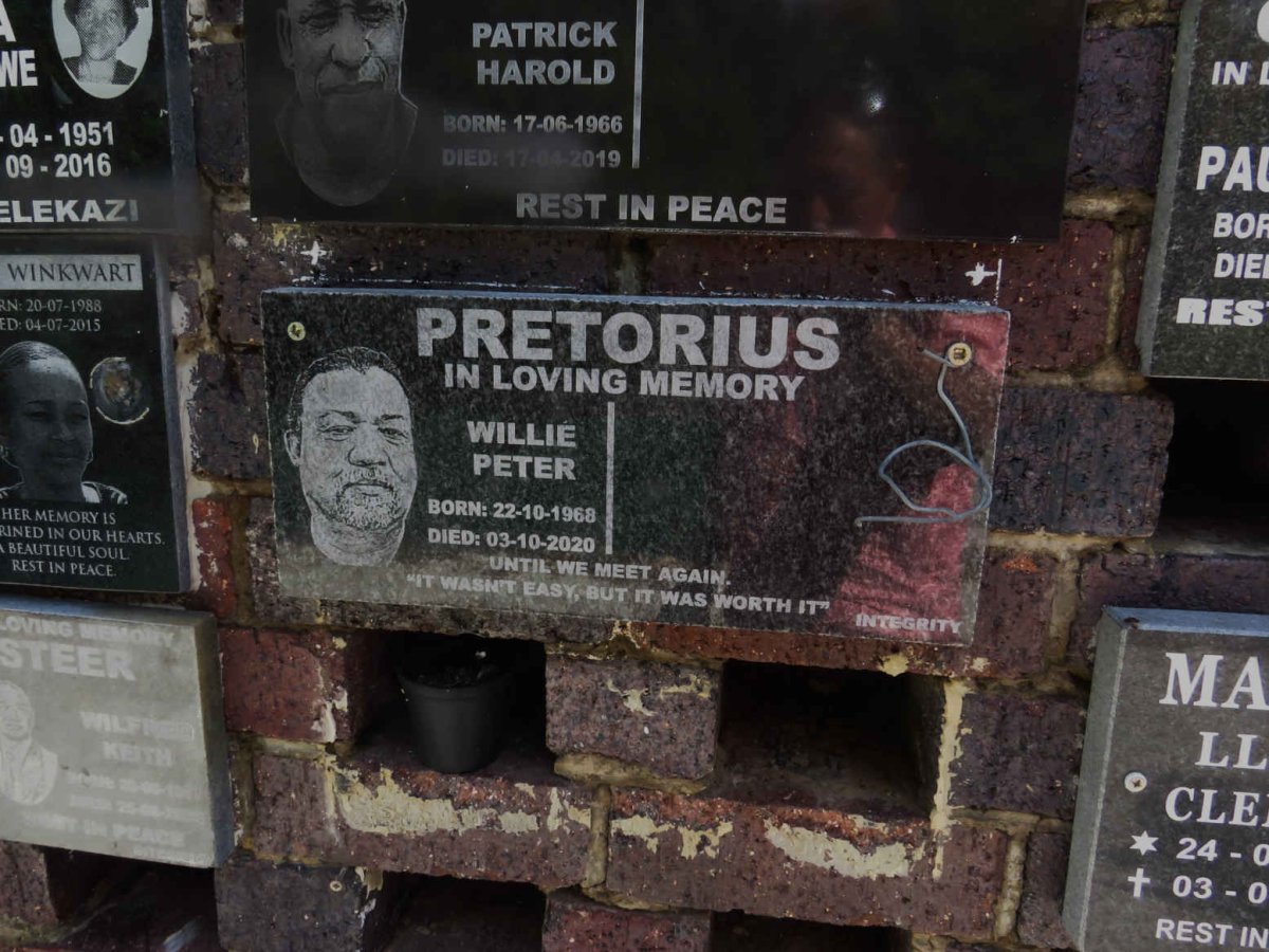 PRETORIUS Willie Peter 1968-2020