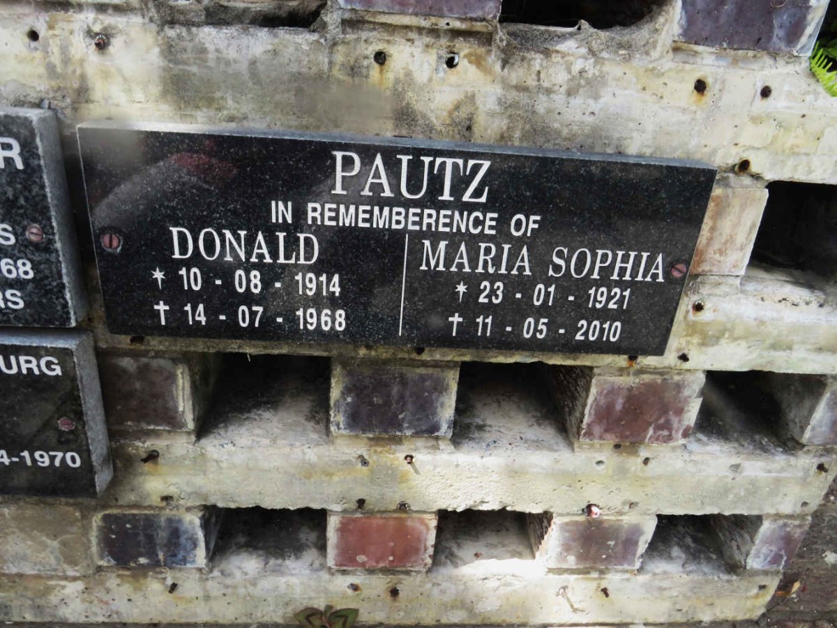 PAUTZ Donald 1914-1968 &amp; Maria Sophia 1921-2010