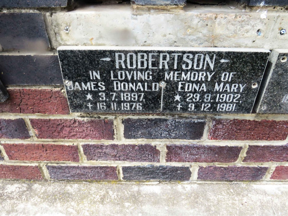 ROBERTSON James Donald 1897-1976 &amp; Edna Mary 1902-1981
