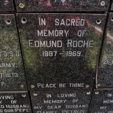 ROCHE Edmund 1897-1969