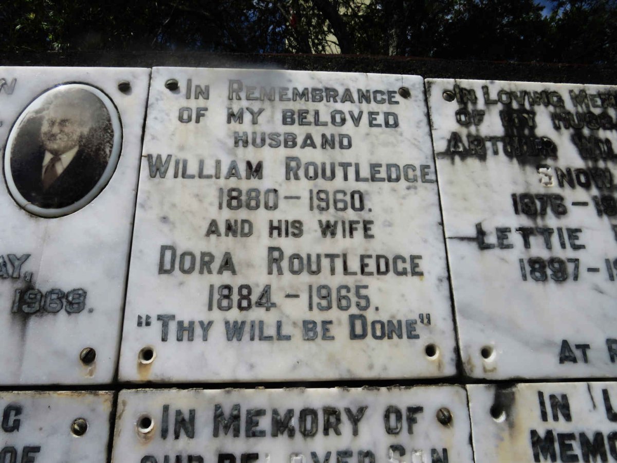ROUTLEDGE William 1880-1960 &amp; Dora 1884-1965