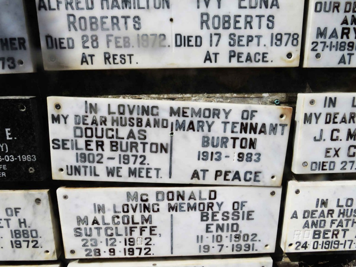 ROBERTS Alfred Hamilton -1972 & Ivy Edna -1978 :: BURTON Douglas Seiler 1902-1972 & Mary Tennant 1913-1983