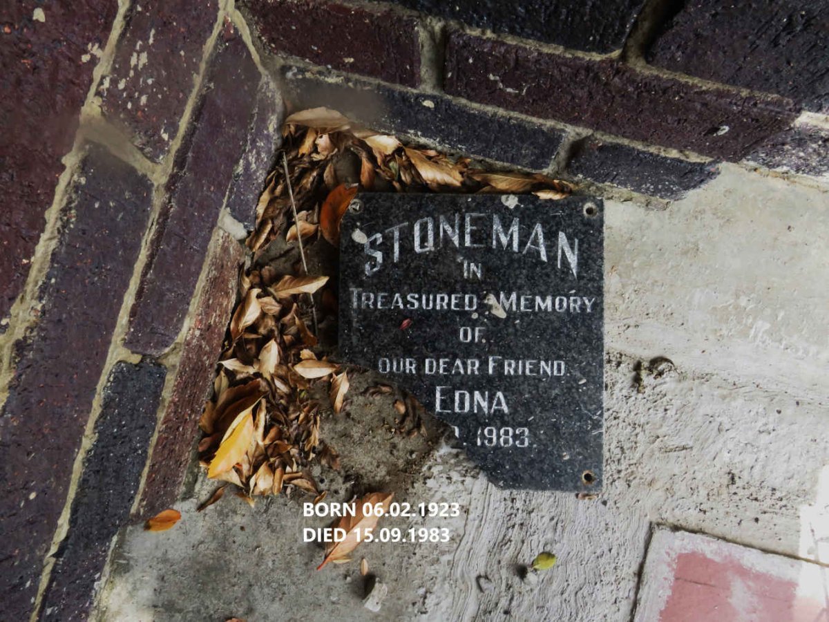 STONEMAN Edna 1923-1983